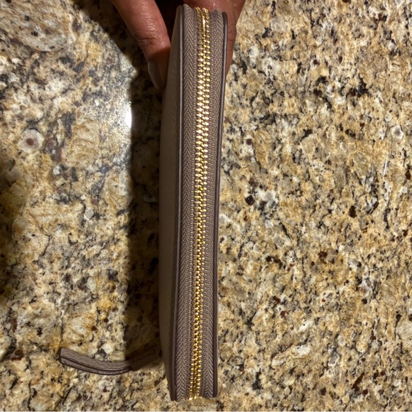 Tory Burch Wallet - Grey - Picture 7 of 14